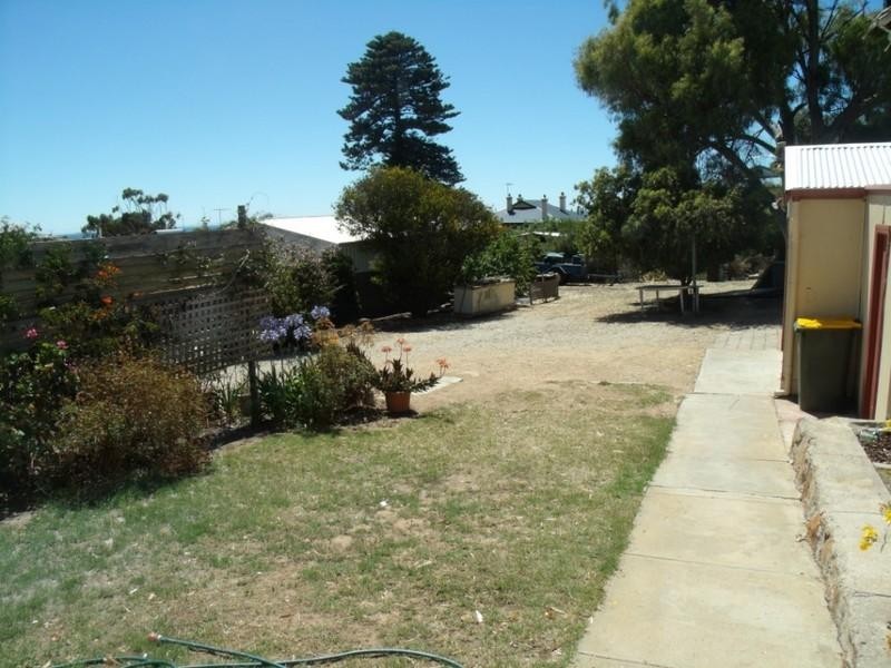 11 Fifth Street, Ardrossan SA 5571