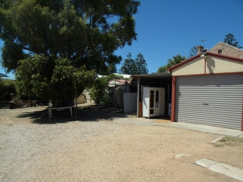 11 Fifth Street, Ardrossan SA 5571