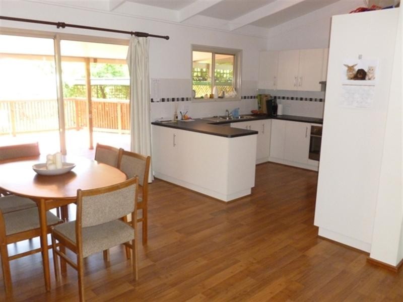 49 Victoria Road, Clare SA 5453