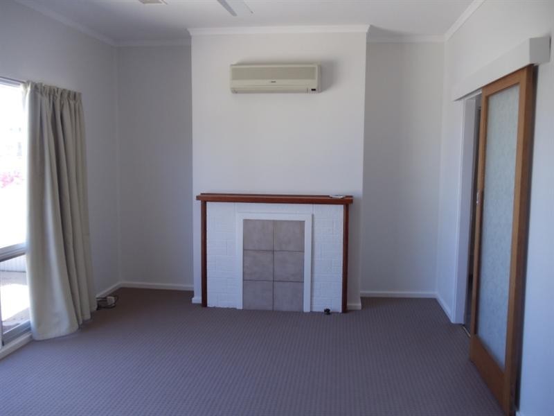 9 Cumberland Road, Clinton SA 5570