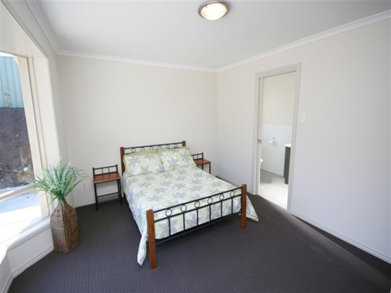 40 Neagles Rock Road, Clare SA 5453