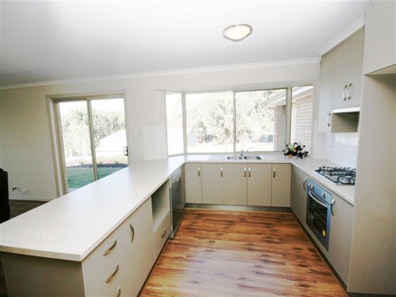 40 Neagles Rock Road, Clare SA 5453