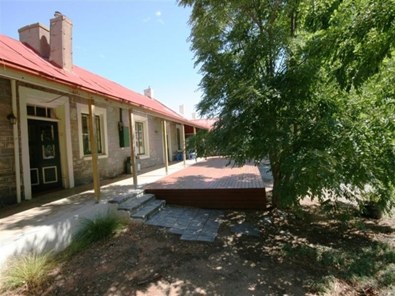 16 Smelts Road, Burra SA 5417