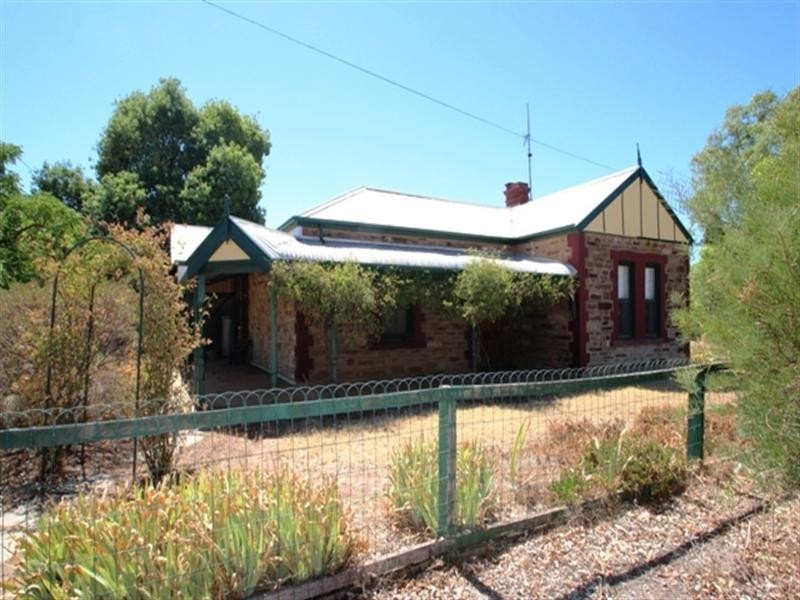 3 Sancreed Street, Burra SA 5417