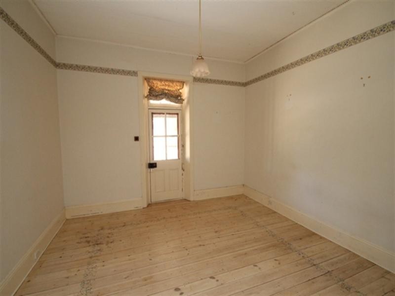 3 Sancreed Street, Burra SA 5417