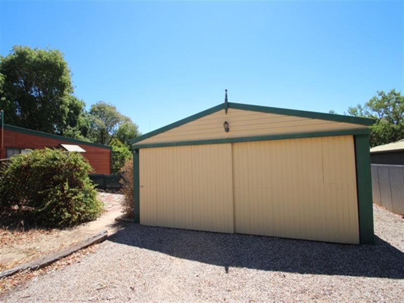 3 Sancreed Street, Burra SA 5417