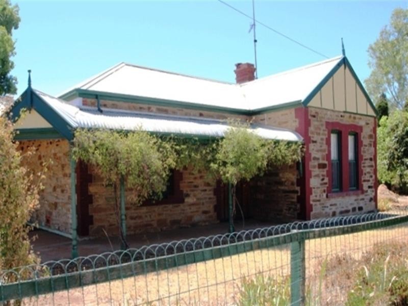 3 Sancreed Street, Burra SA 5417