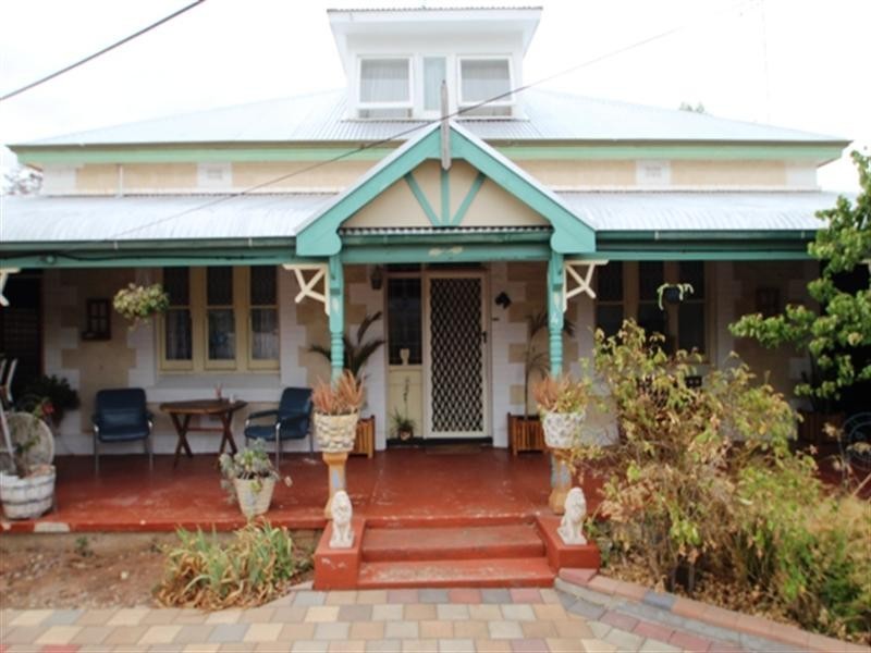 4 Sixth Street, Snowtown SA 5520