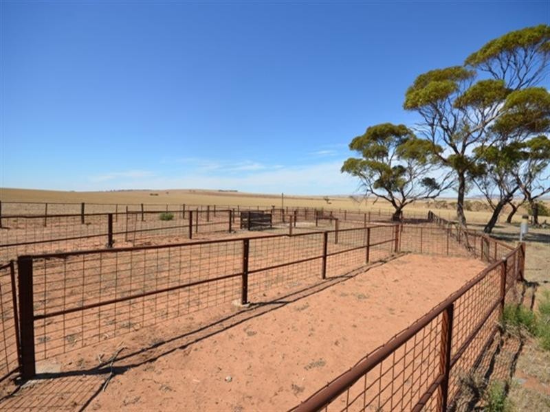 “Ashby’s” Bumbunga via, Snowtown SA 5520