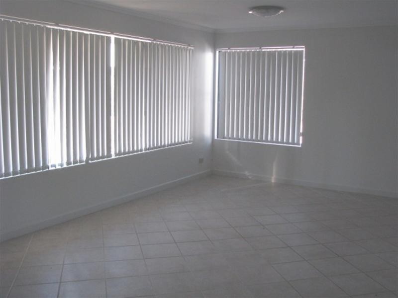 1/8 Beare Street, Clare SA 5453