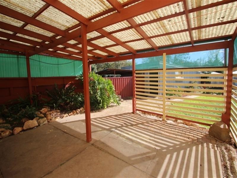 11 Kelly Street, Clare SA 5453