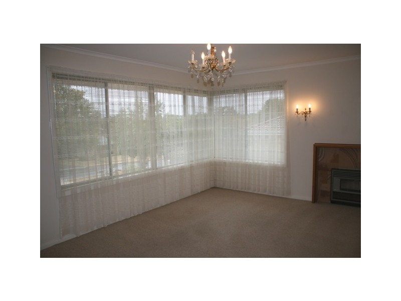 26 Daly Street, Clare SA 5453