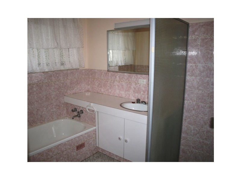 26 Daly Street, Clare SA 5453