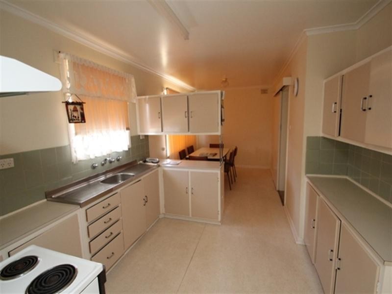 9 Paxton Terrace, Burra SA 5417