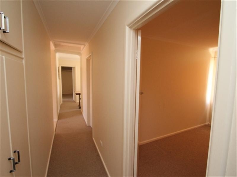 9 Paxton Terrace, Burra SA 5417