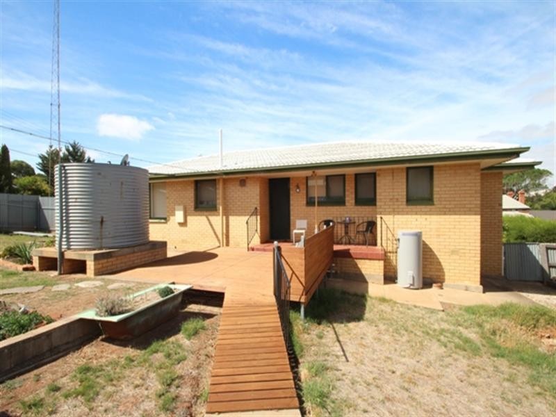 9 Paxton Terrace, Burra SA 5417