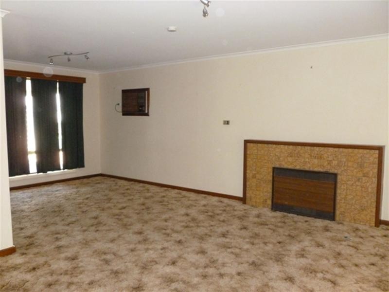 25 PHILLIP Street, Balaklava SA 5461