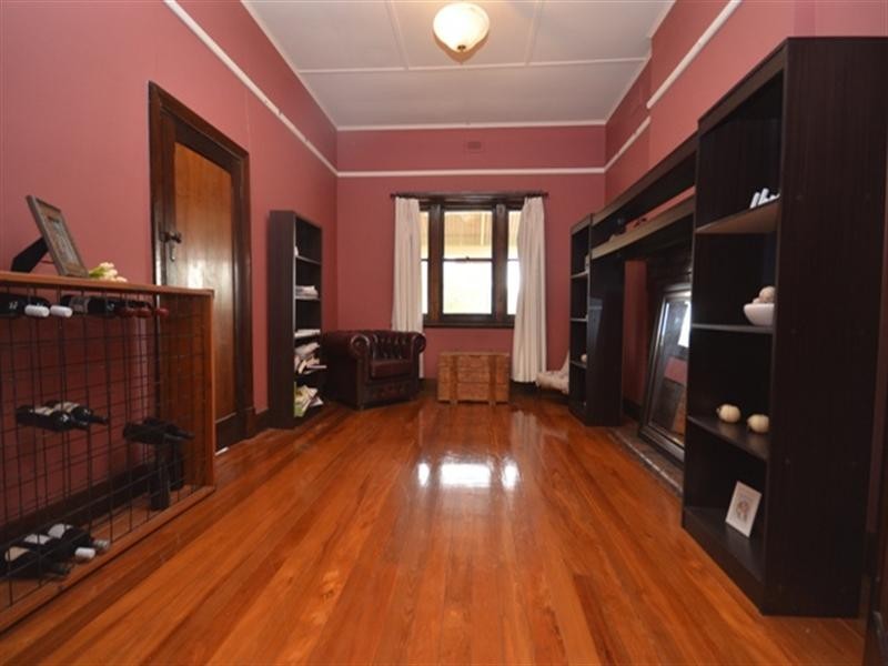 44 Victoria Road, Clare SA 5453