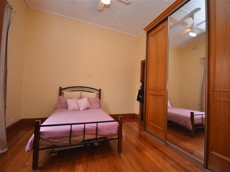 44 Victoria Road, Clare SA 5453