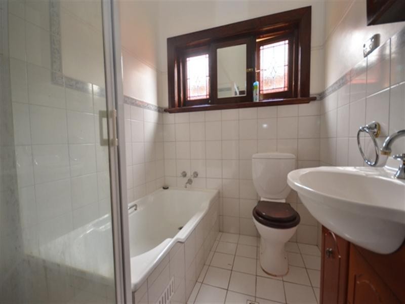 44 Victoria Road, Clare SA 5453