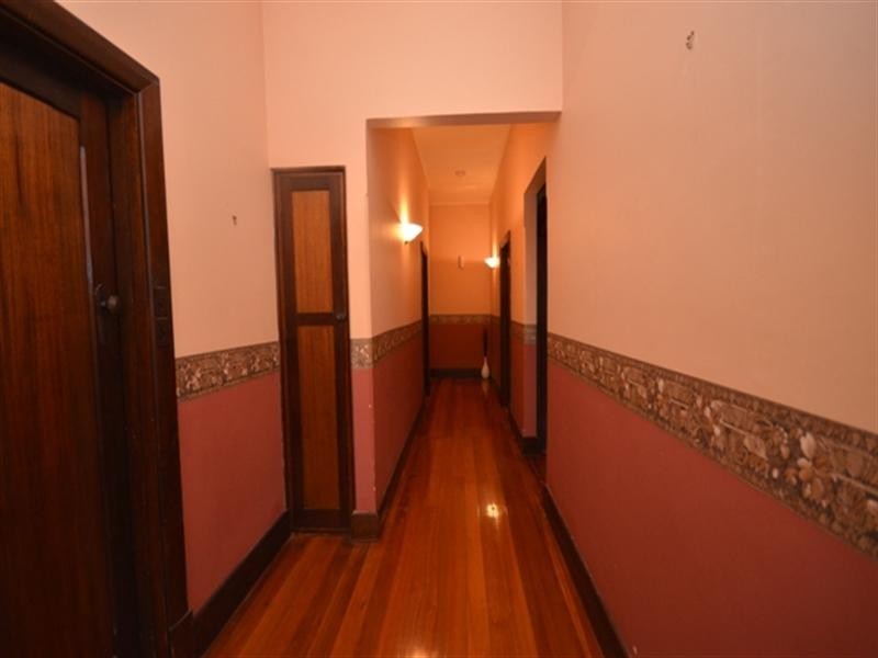 44 Victoria Road, Clare SA 5453