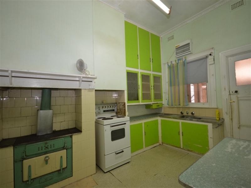 44 Strickland Street, Clare SA 5453