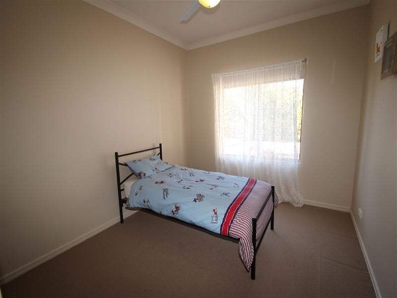 9 Rocky Glen Court, Clare SA 5453