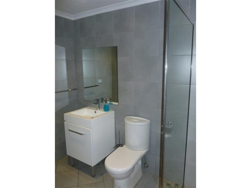 4 New Road, Clare SA 5453