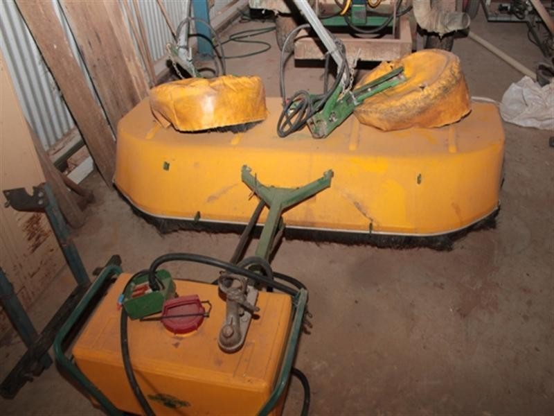 CLEARING SALE Blocks Road, Leasingham SA 5452