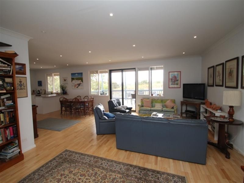 34 Hicks Road ARMAGH via, Clare SA 5453