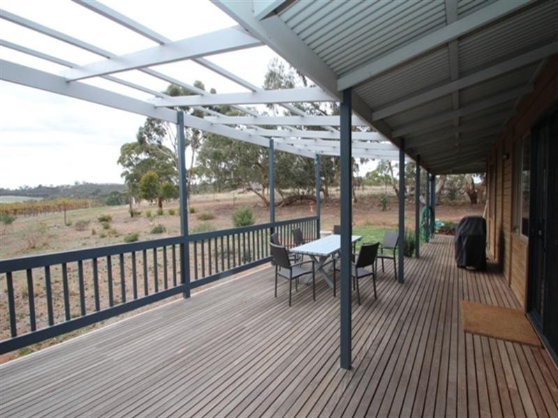 34 Hicks Road ARMAGH via, Clare SA 5453