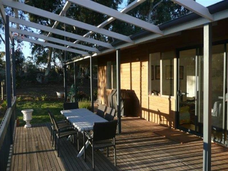 34 Hicks Road ARMAGH via, Clare SA 5453