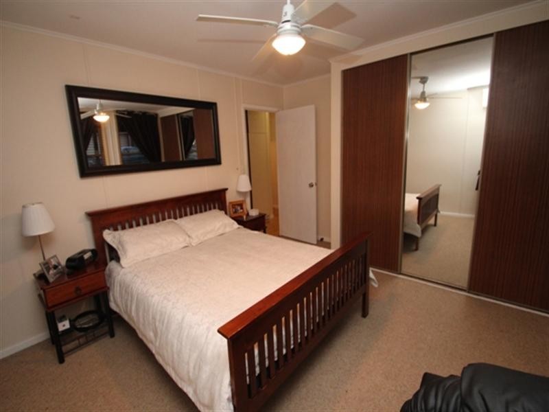 22 Kelly Street, Clare SA 5453