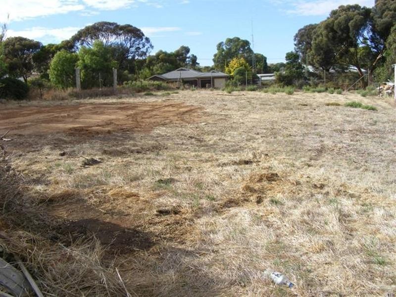 4 Bridge East Street, Burra SA 5417