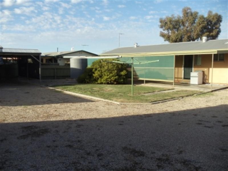 39 Bridge Road, Ardrossan SA 5571