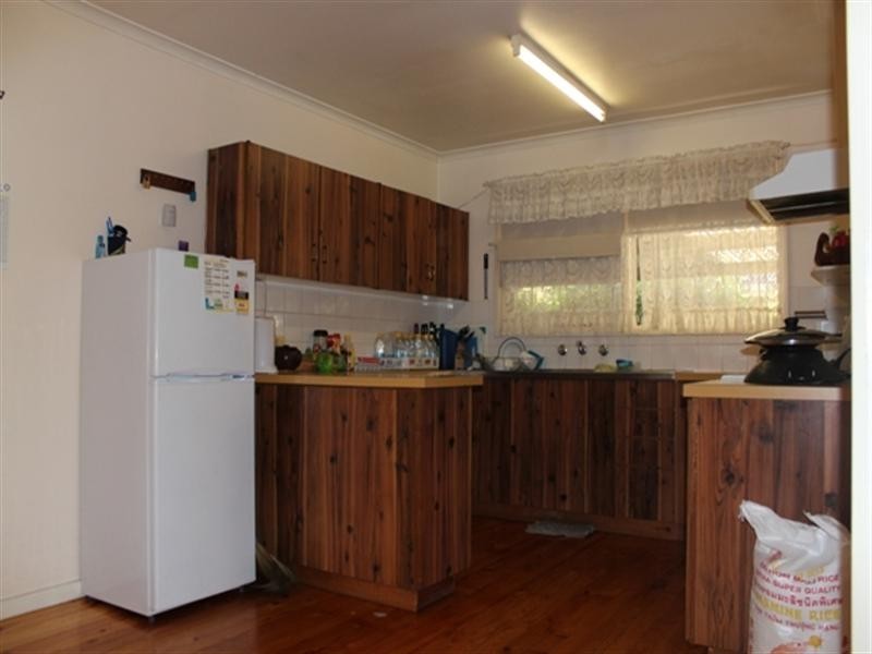 26 Phoenix Avenue, Clare SA 5453