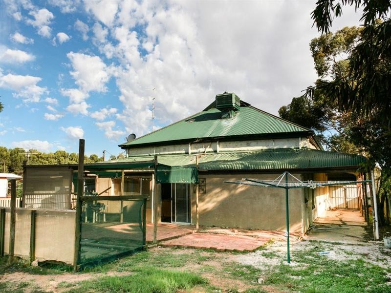 36 Fourth Street, Snowtown SA 5520