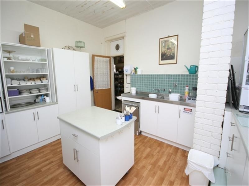 20 Market Square, Burra SA 5417