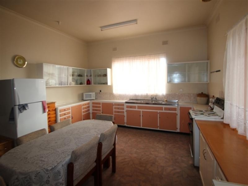 42 Government Road, Spalding SA 5454