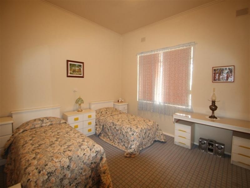 42 Government Road, Spalding SA 5454