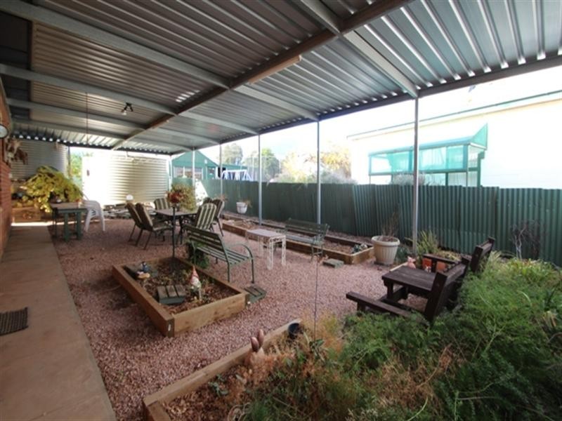 42 Government Road, Spalding SA 5454