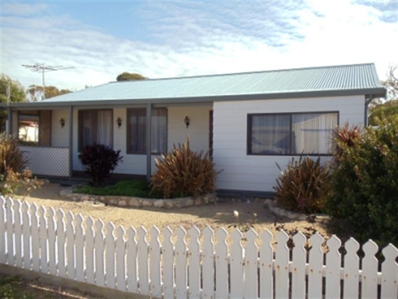 19 Hosking Road, Tiddy Widdy Beach SA 5571