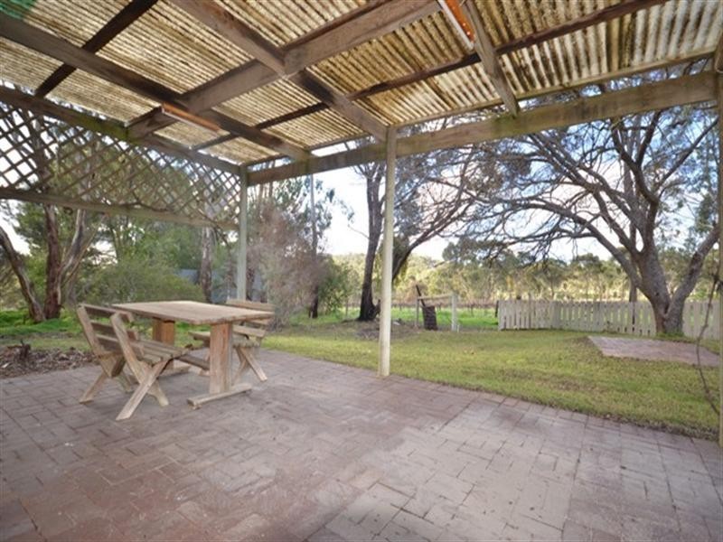 282 Warenda Road, Clare SA 5453