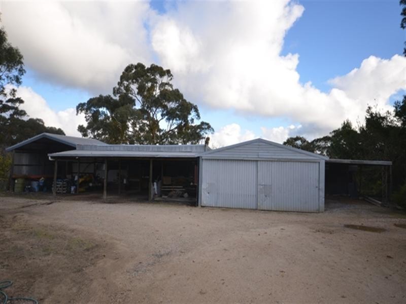 282 Warenda Road, Clare SA 5453