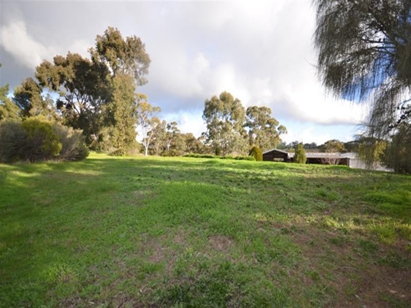 282 Warenda Road, Clare SA 5453