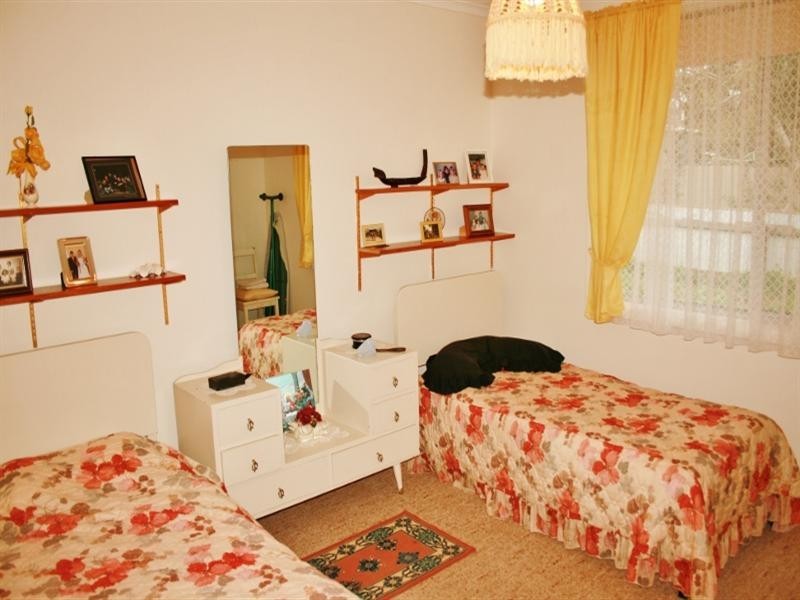 15 Barr Street, Redhill SA 5521