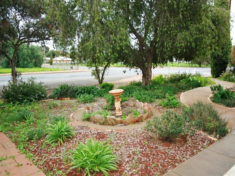 15 Barr Street, Redhill SA 5521