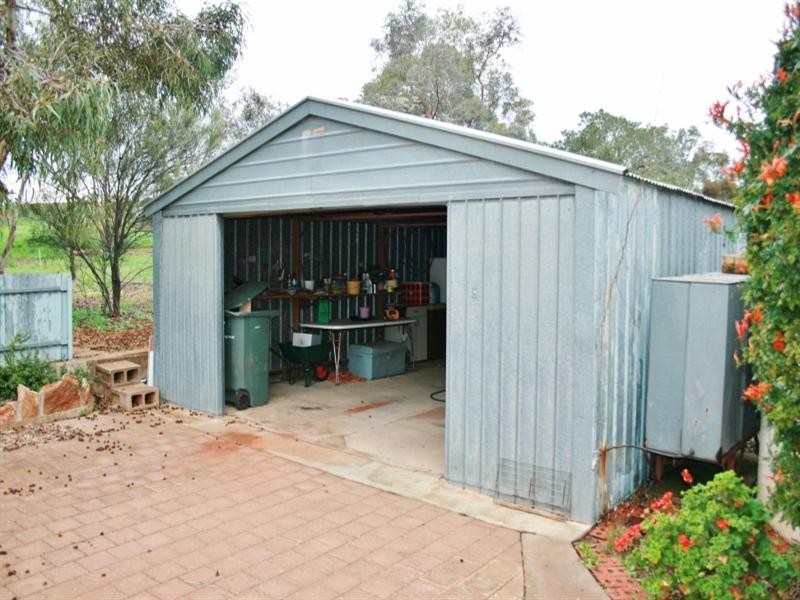 15 Barr Street, Redhill SA 5521