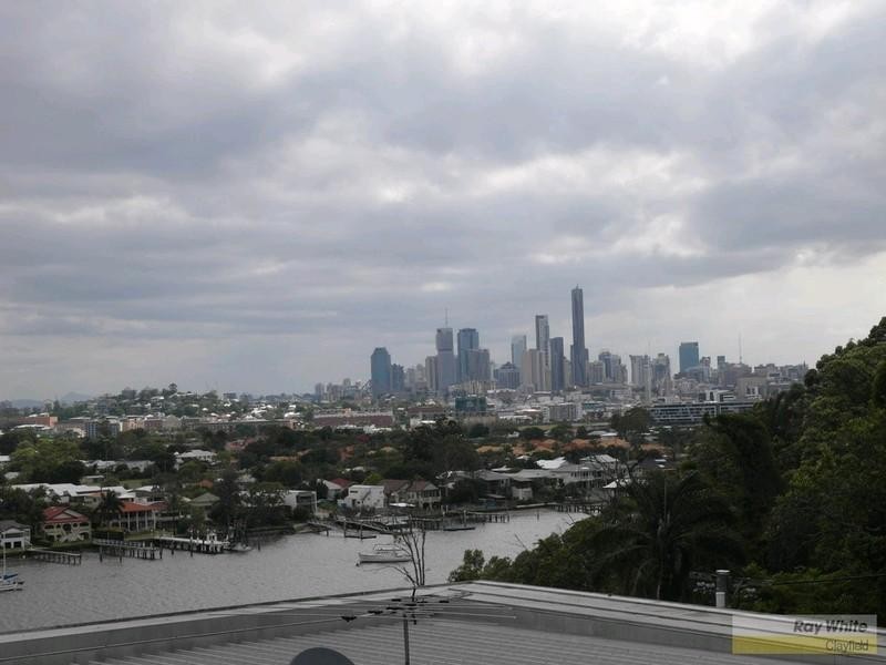 79 Markwell Street, Hamilton QLD 4007