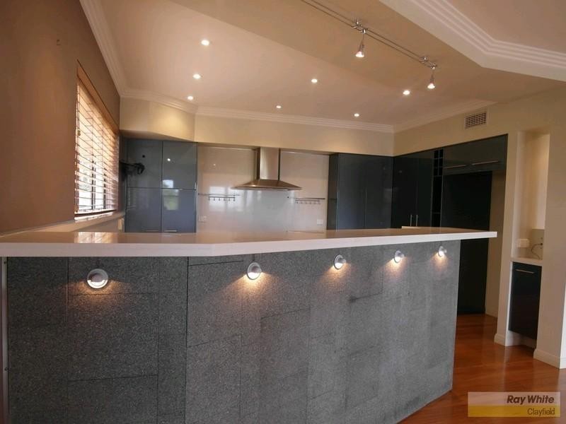 79 Markwell Street, Hamilton QLD 4007